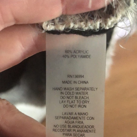 Extra cozy soft circle vest luxury vegan faux fur vest dress layering - Picture 4 of 4